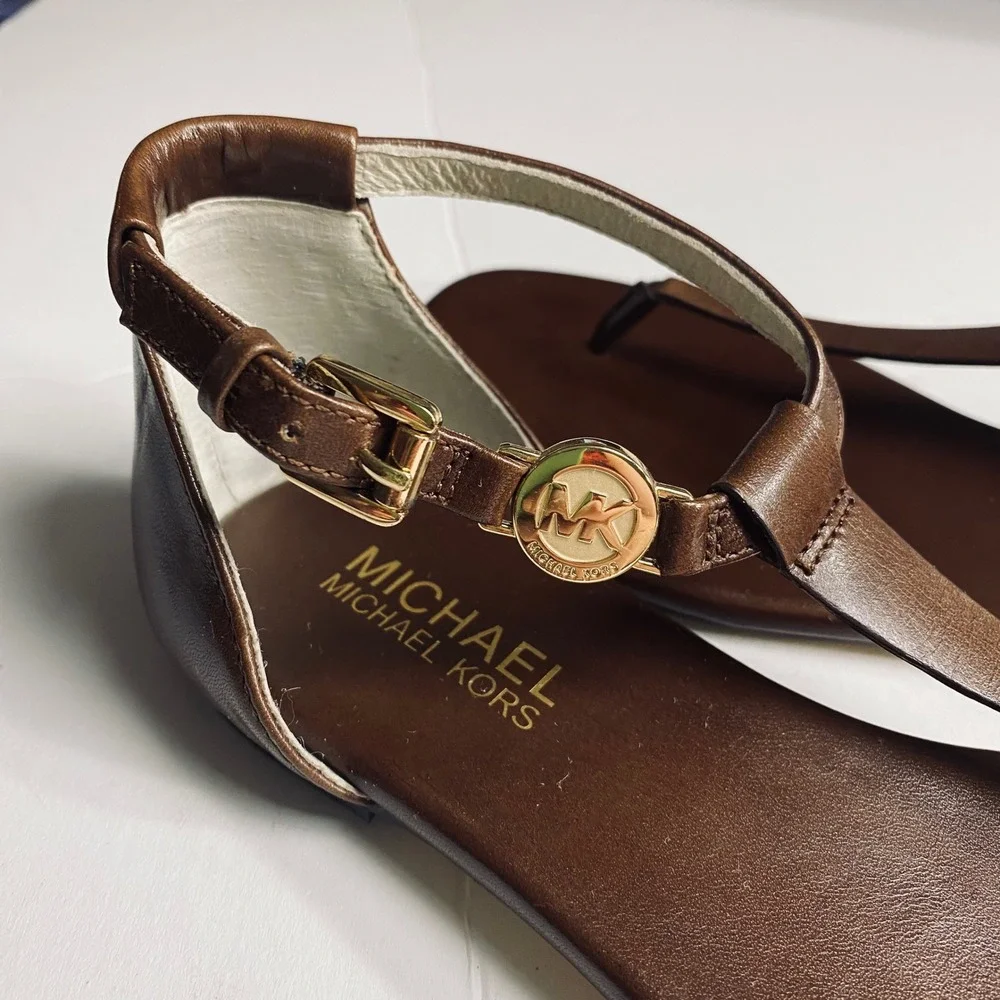 Michael Kors step into